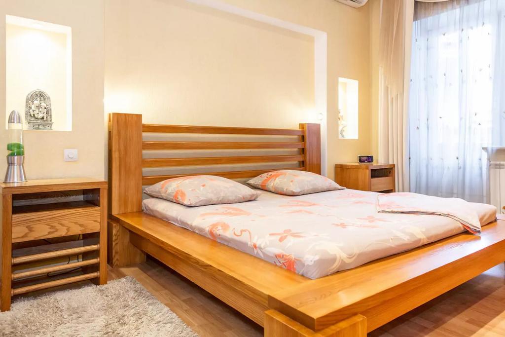 Apartment On Soborniy 177 Zaporizhia Exterior foto